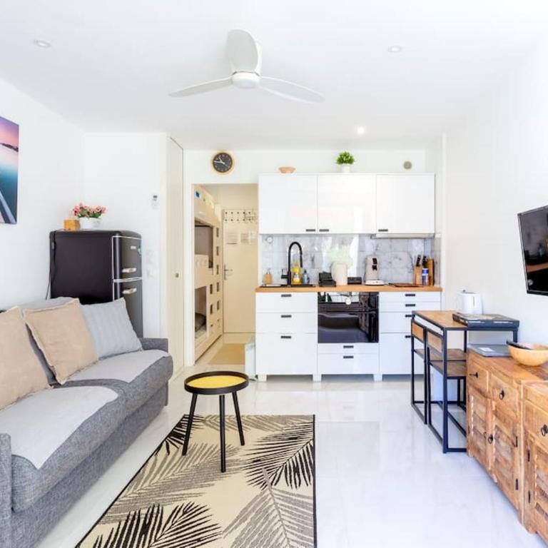 Chez James - Superbe studio avec piscine et plage à proximité - Appartement 1 Chambre - 24