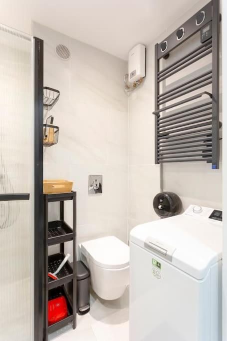 Chez James - Superbe studio avec piscine et plage à proximité - Appartement 1 Chambre - 25