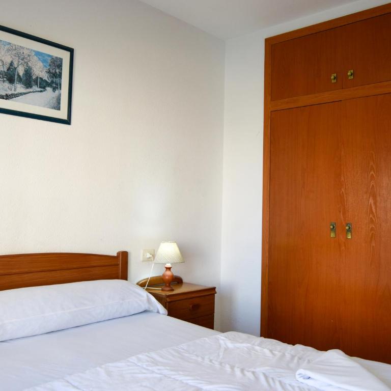 Apartamentos Azahar 3000 - Apartamento de 2 dormitorios - 48