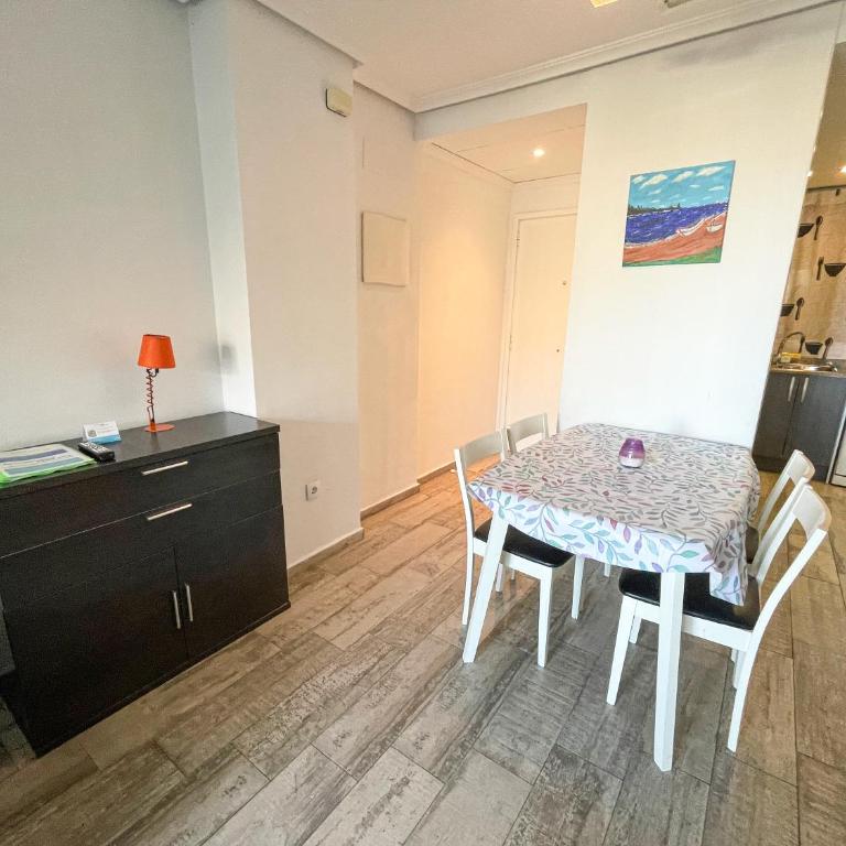 Apartamentos Mirador del Castillo 3000 - Apartamento de 2 dormitorios - 27