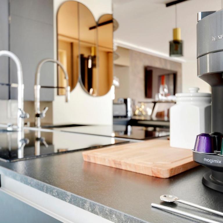 Ecrin de luxe à la Tour Eiffel - Appartement - 18