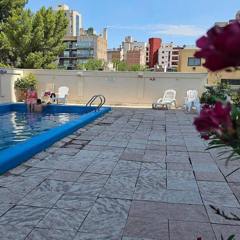 Vistas panorámicas, pileta y seguridad 24 hrs - Apartamento de 2 dormitorios - 22