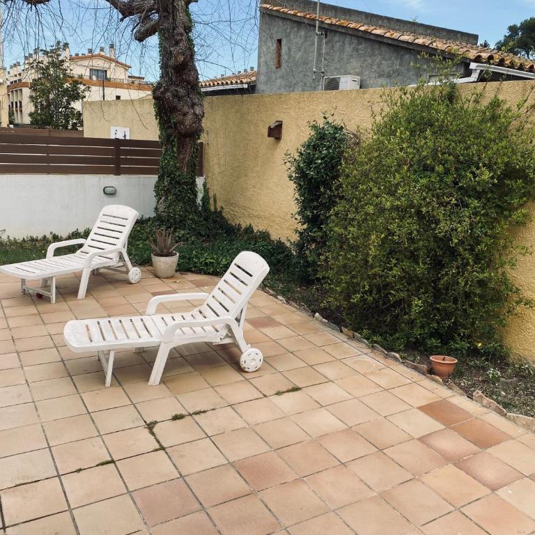 Casa pareada con piscina - Casa de 3 dormitorios - 17