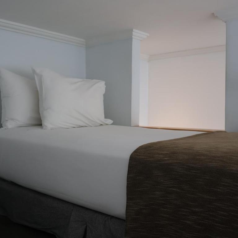Natalino Hotel Patagonia - Habitación Doble Estándar - Ático - 2 camas - 7