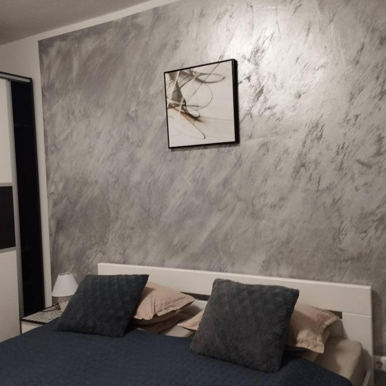 Little Paradise - One-Bedroom Apartment - 14