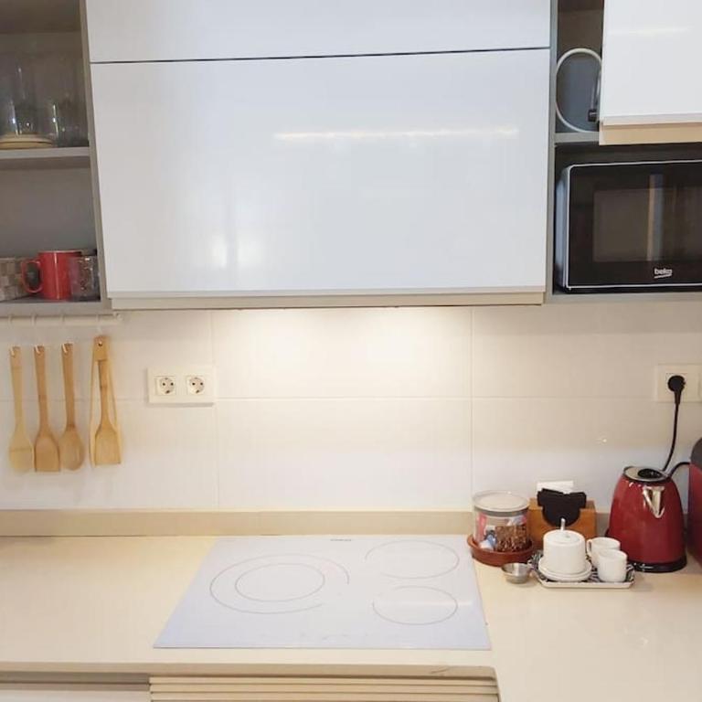 Céntrico garaje excelentes comunicaciones - Apartamento de 1 dormitorio - 4