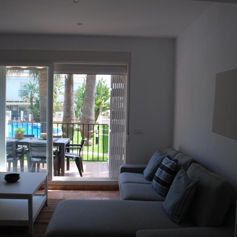 Magnífico Adosado con Piscina en Urb. Palm Beach - Casa de 3 dormitorios - 7