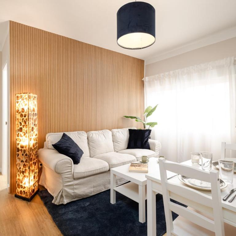 Lekuona - Two-Bedroom Apartment - 1