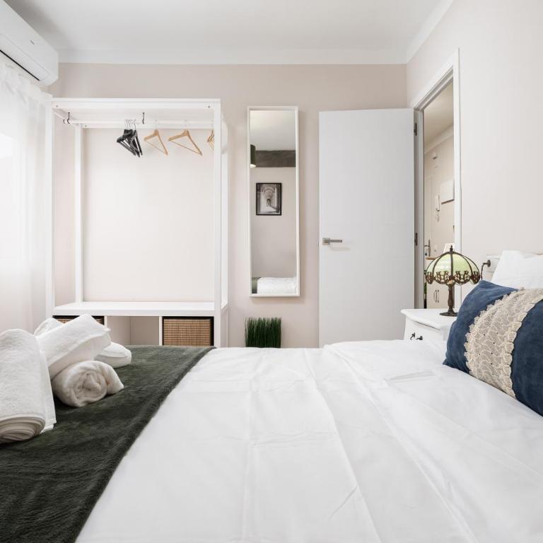 Lekuona - Two-Bedroom Apartment - 8
