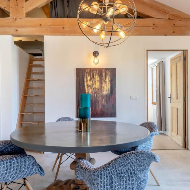 Olive- Vaste appartement donnant sur la Sorgue - Apartment - 8