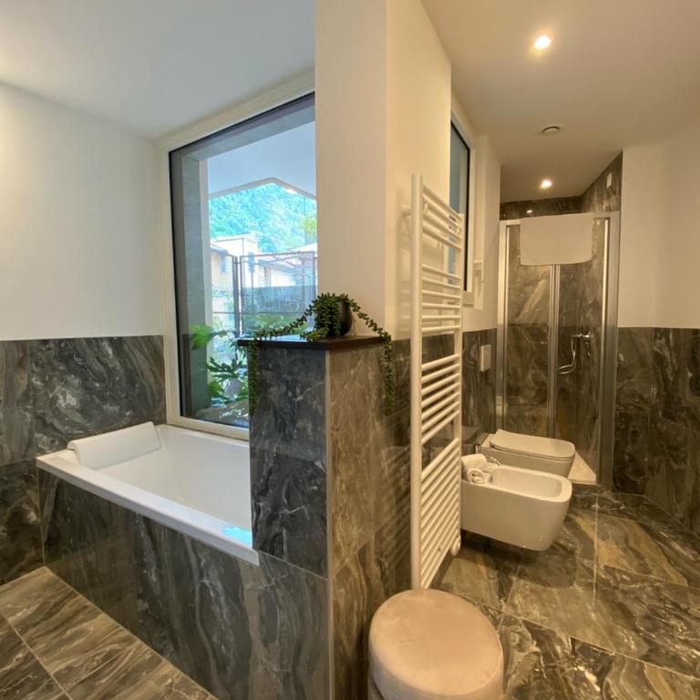 Le Stanze del Lago Lake View - Suite con Vista Lago - 11