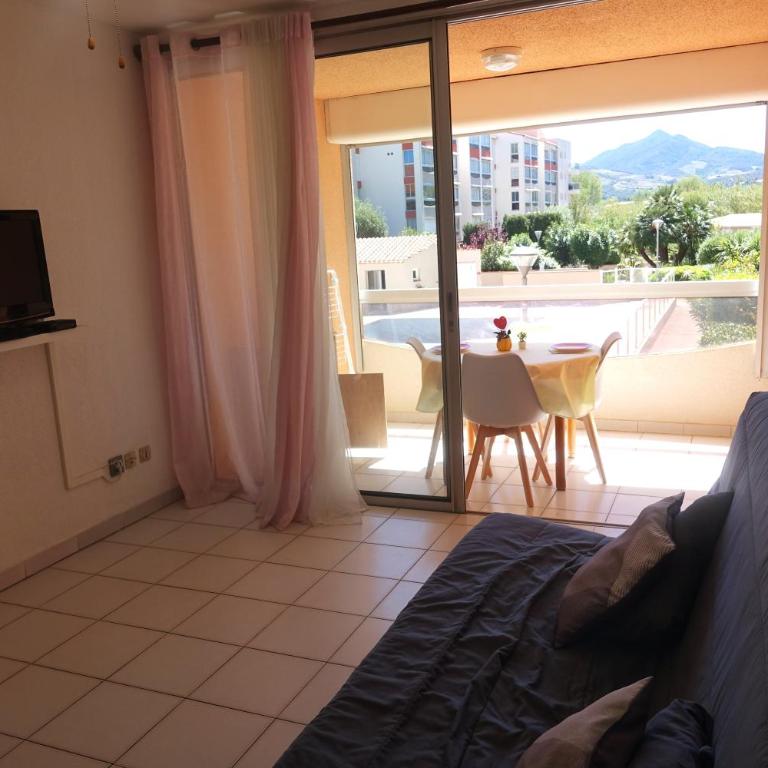 Appartement terrasse , vue sur piscine Montagne !! Incroyable ! - Apartment mit 1 Schlafzimmer - 4