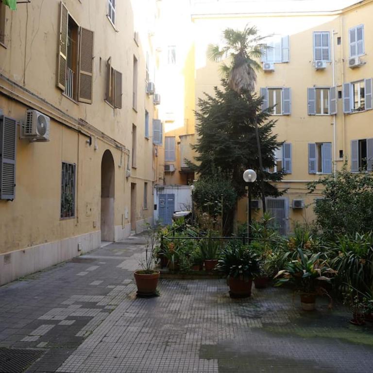 Metro Roma Termini - Love in Loft - Appartamento con 1 Camera da Letto - 31