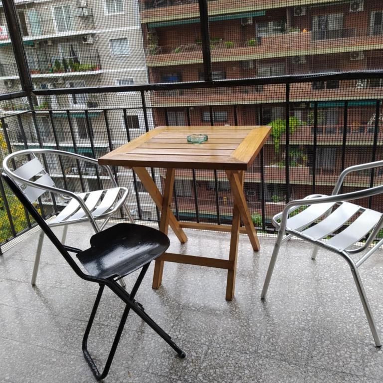 Departamento con balcón en Alto Palermo - Apartamento de 1 dormitorio - 1