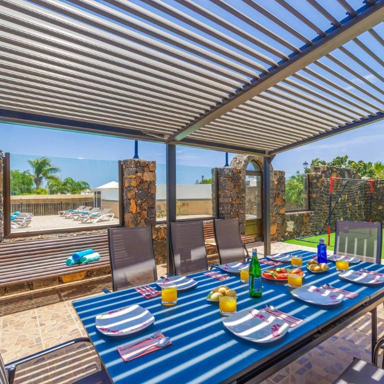 Villa Cervera - Four-Bedroom Villa - 5