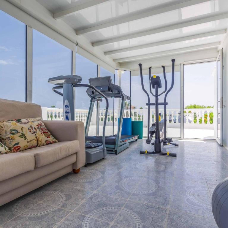 Villa Cervera - Four-Bedroom Villa - 19