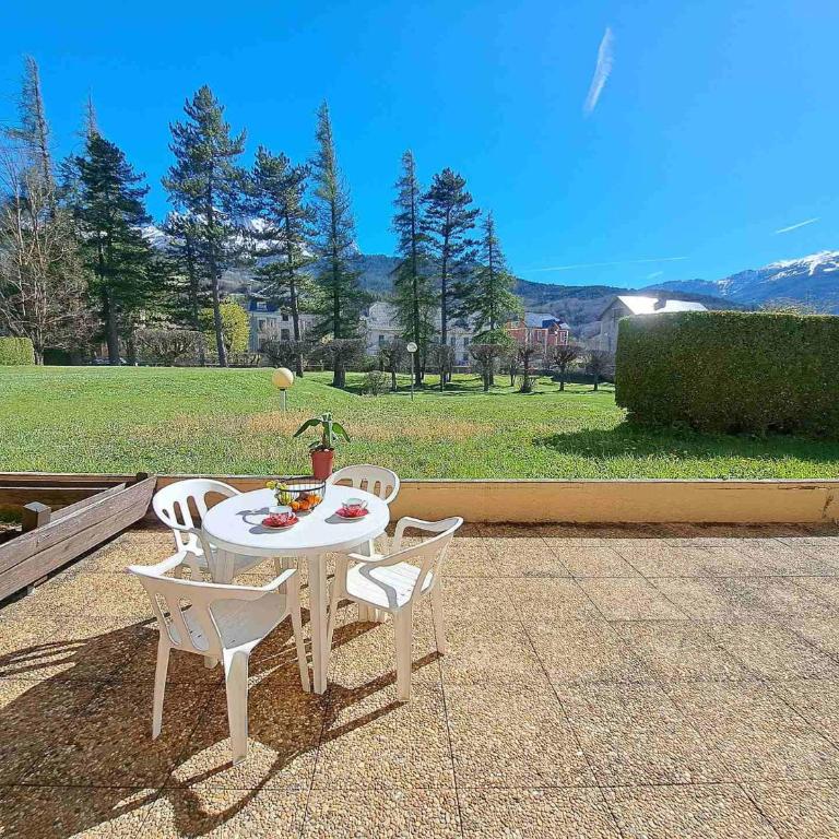 T2 centre de Barcelonnette avec garage fermé - Apartment mit 1 Schlafzimmer - 12
