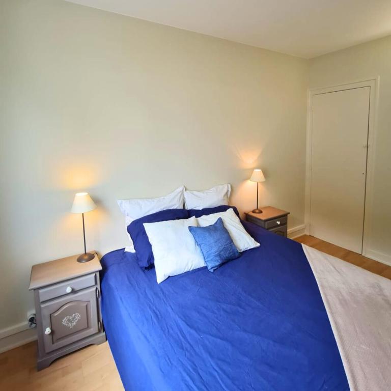 Appartement lumineux proche plage et marché, centre-ville accessible à pied parking gratuit I SWEET HOMES LOCATION - Appartement 2 Chambres - 18