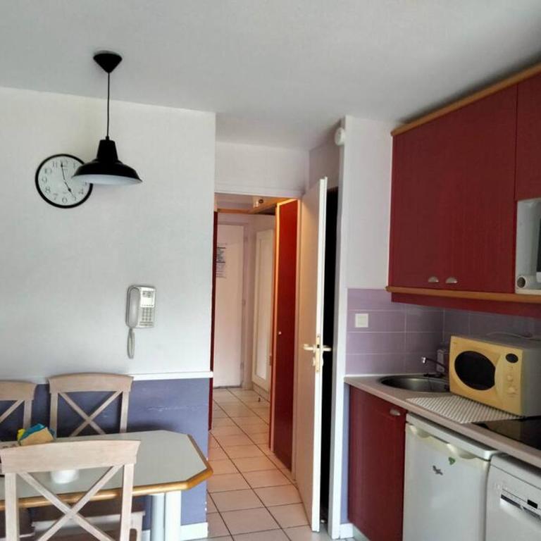 Appart 4 à 5 Pers face au golf 700m de l'océan - Appartement - 5