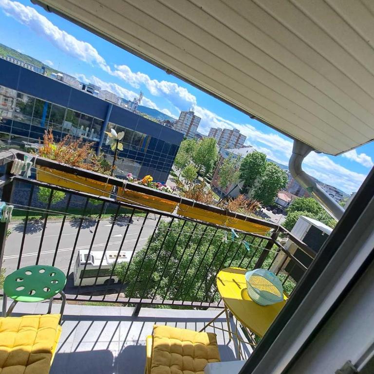 Apartman Swiss - Two-Bedroom Apartment - 9