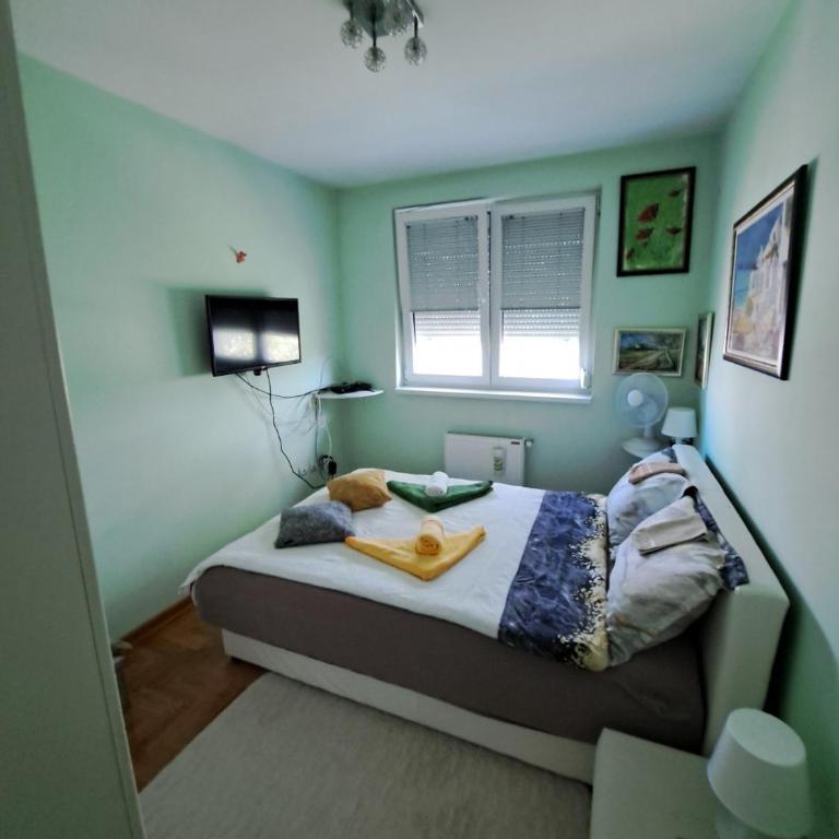 Apartman Swiss - Two-Bedroom Apartment - 16