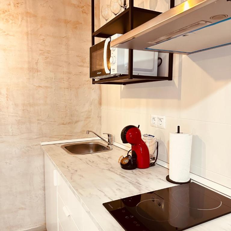 Cherry JACUZZI Apartment - Suite Deluxe con bañera de hidromasaje - 13