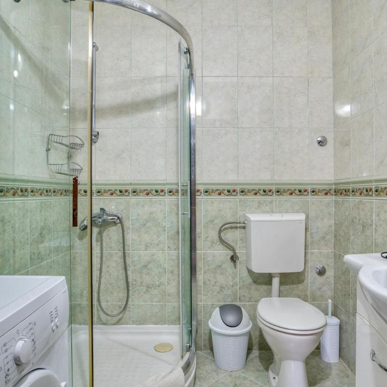 Apartments Elena - Apartman sa 2 Spavaće Sobe i Terasom - 20