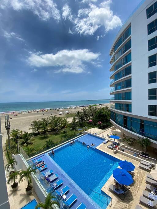 Sunshine 503 Beautiful SeaView 2Beds2bath w AC front Beach - Two-Bedroom Apartment - 9