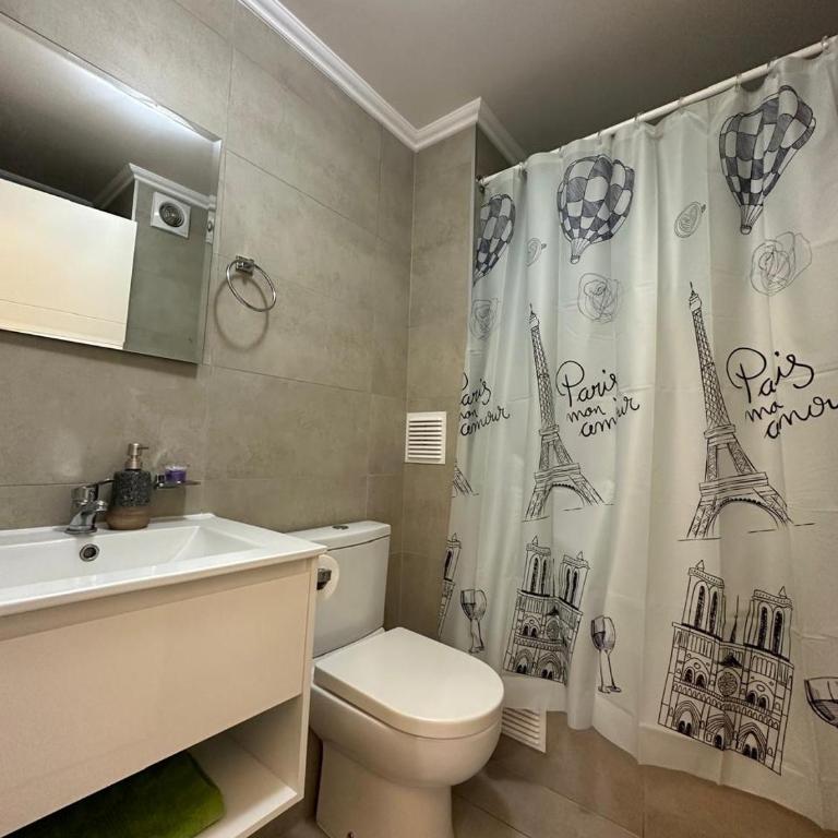 Confortable Dpto 2D y 2 baños - Apartamento de 2 dormitorios - 14