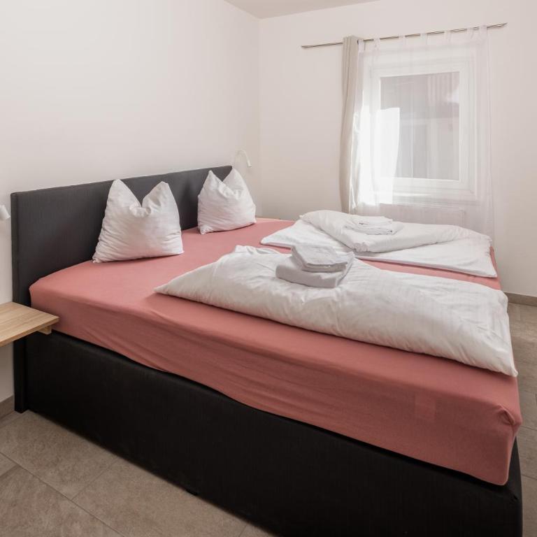 Mentenwirt Pension&Appartements - Apartment mit 2 Schlafzimmern und Gartenblick - 13