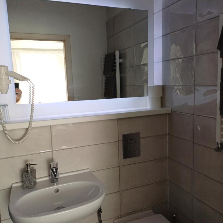 Haus Piller - Studio-Apartment mit Balkon - 17