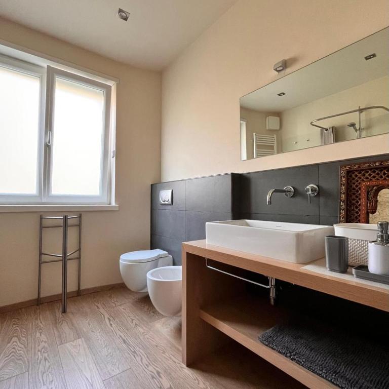 Simo's Apartment - Three-Bedroom Apartment - 8