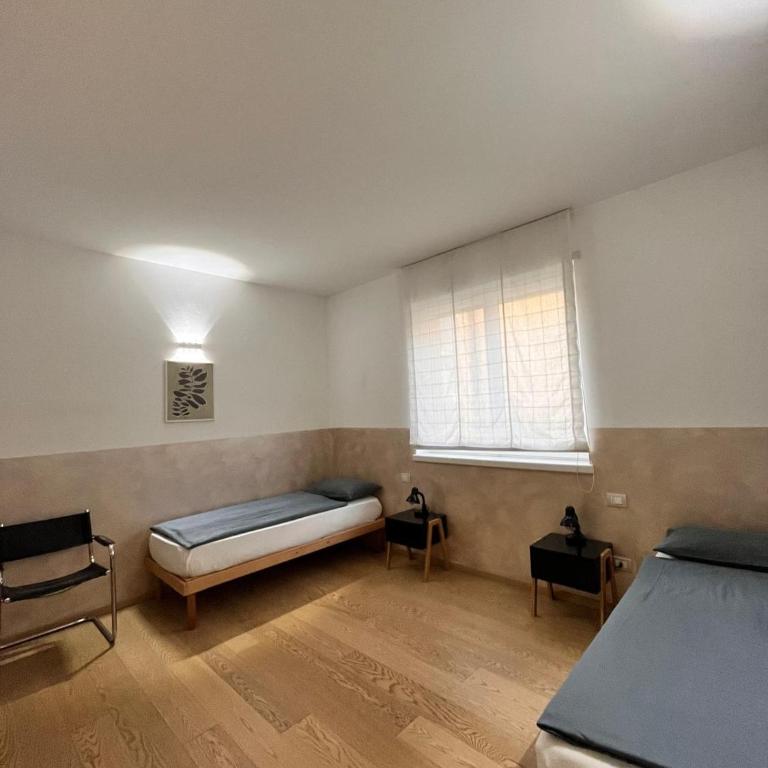 Simo's Apartment - Three-Bedroom Apartment - 4