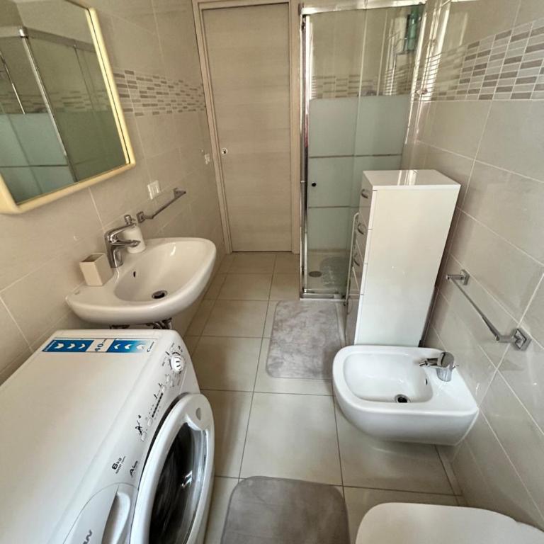 S-house Verona - Appartamento con 2 Camere da Letto - 40