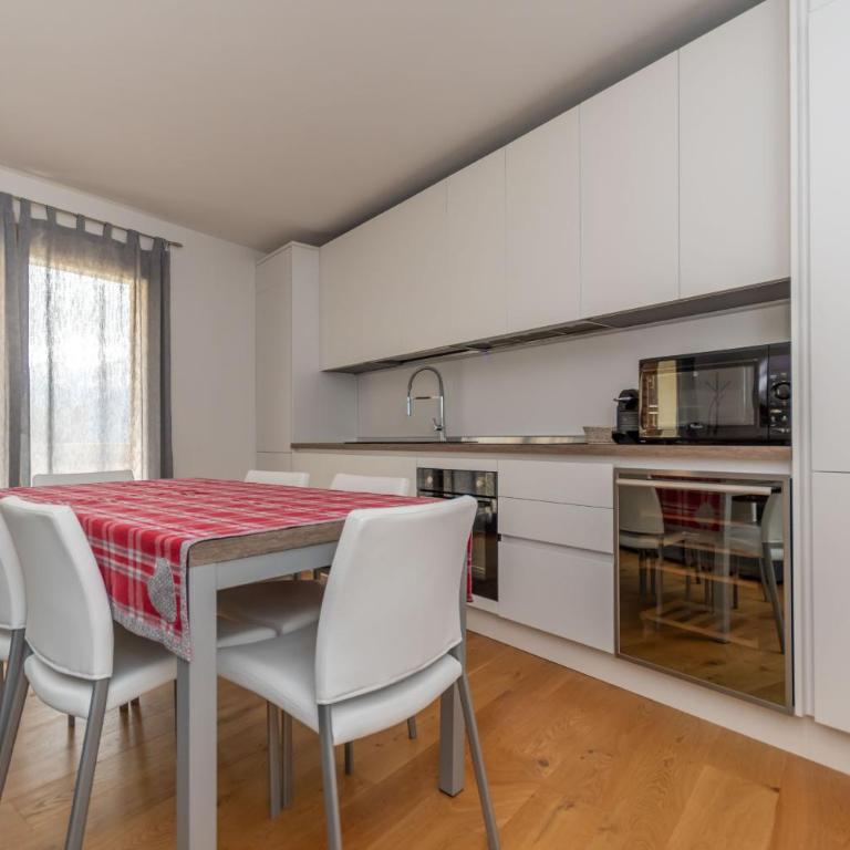 La Casa di Sofia - Appartamento con Balcone - 4