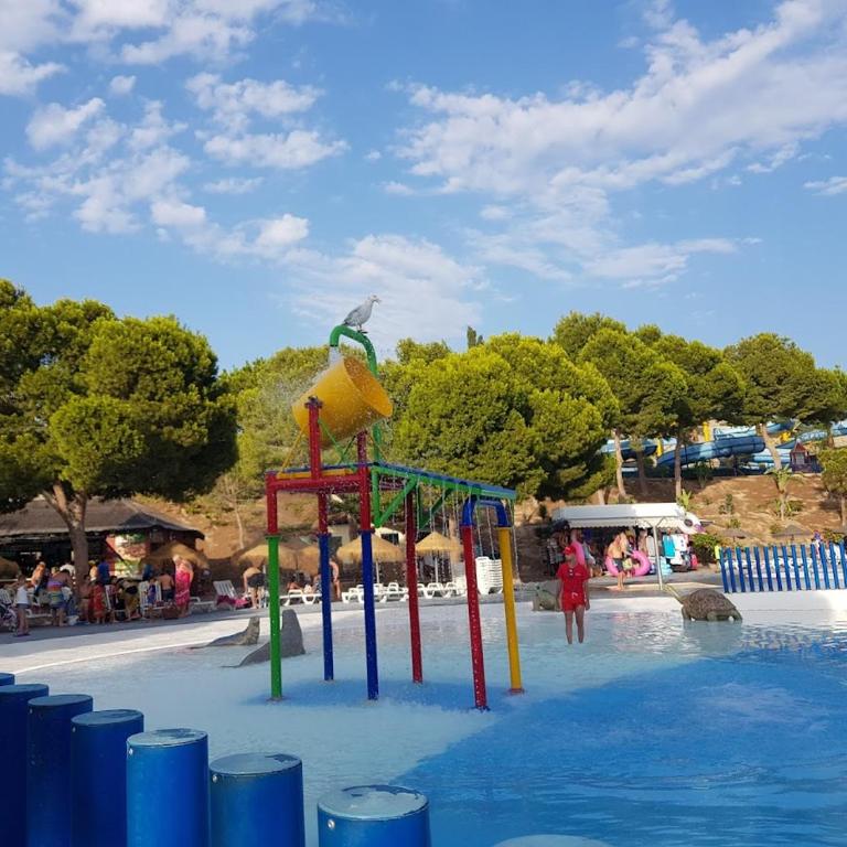 Apartamento ROSA del MAR Playas de Vera Ático en Primera Línea de Playa Piscina al Aire Libre Aparcamiento Gratuito WiFi Muy Rápido Acogedor con Calefacción - Appartement 2 Chambres - 76
