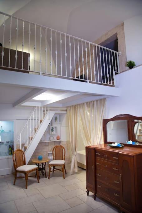 Cummersa Mazzini casa tipica nel Centro storico DI Locorotondo - Two-Bedroom Apartment - 12