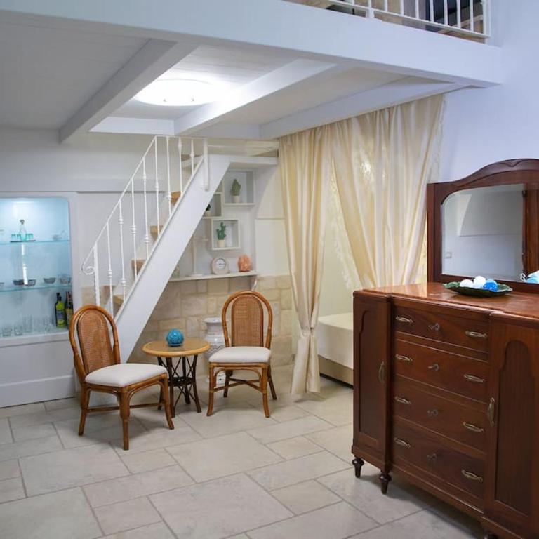 Cummersa Mazzini casa tipica nel Centro storico DI Locorotondo - Two-Bedroom Apartment - 20