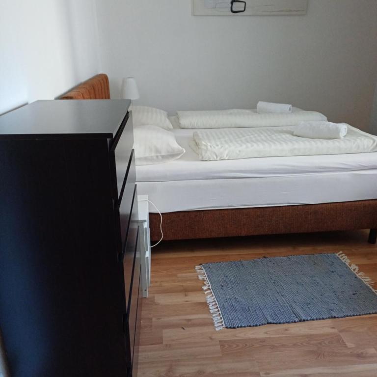 Haus Piller - Apartment mit 3 Schlafzimmern und Balkon - 8