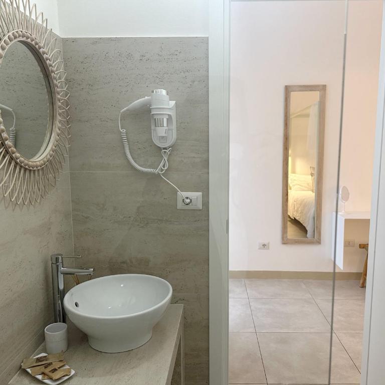 Palmieri Luxury Rooms - Camera Tripla - 2