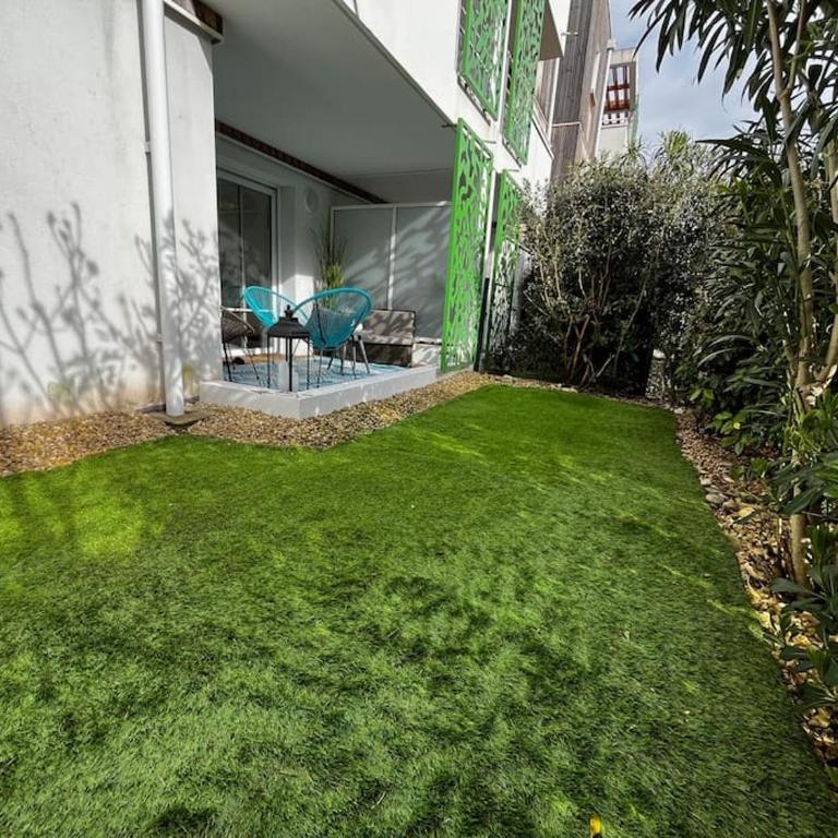 T2 avec jardinet parking la genette - Appartement 1 Chambre - 14