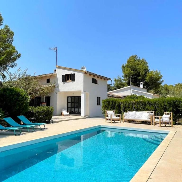Strandnahe Finca mit Pool, Wifi, Klima, Heizung, Tischtennis, Trampolin in Alcudia - Villa con piscina privada - 1
