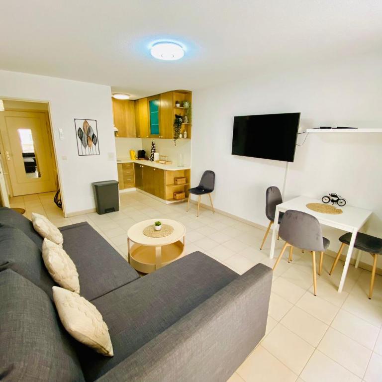 Square central - Apartment mit 1 Schlafzimmer mit Stadtblick - 10