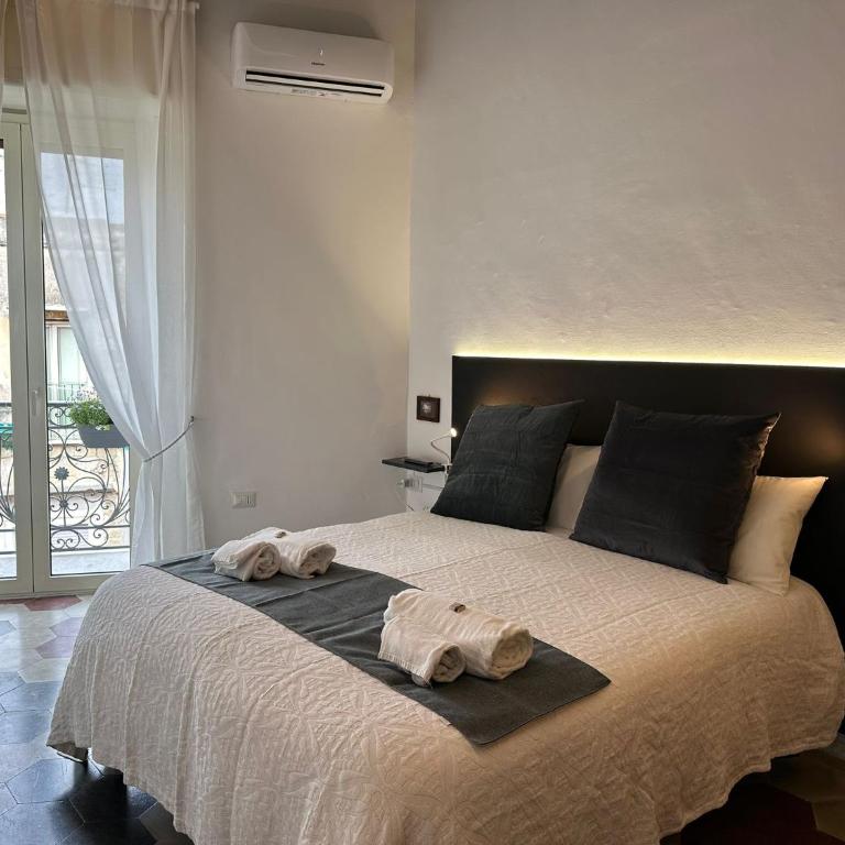 Habitatio Mercatorum Guesthouse - LS Accommodations - Two-Bedroom Apartment - 21