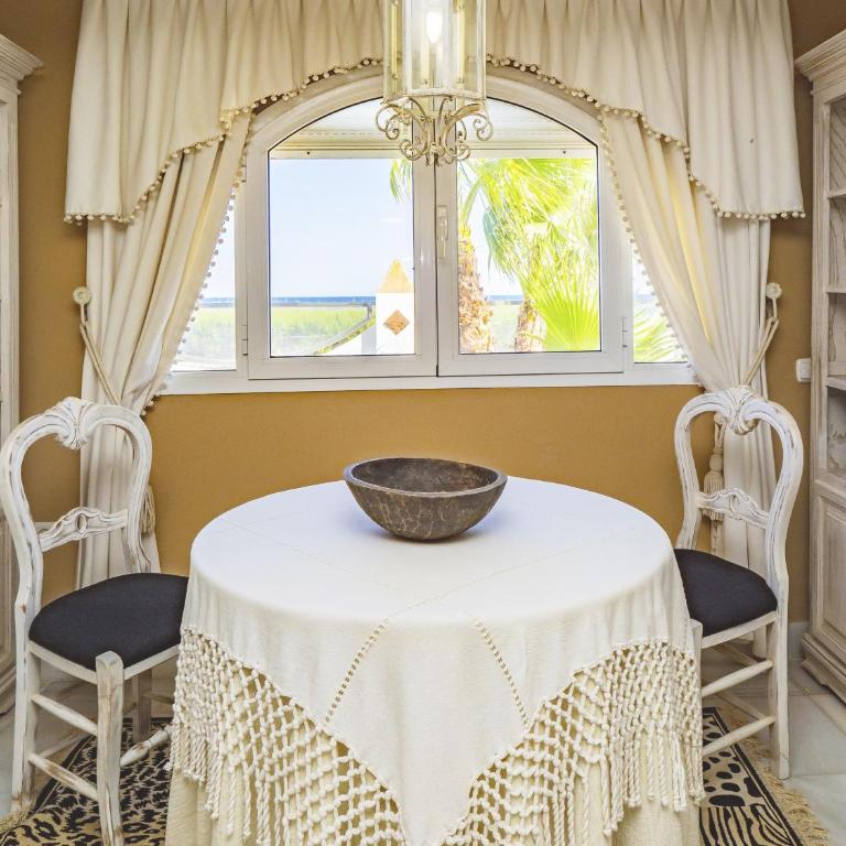 Cubo's Beachfront Marina de Casares House - Casa - 16