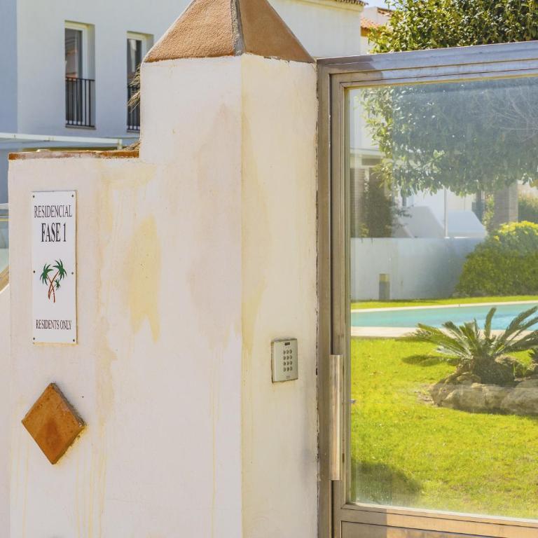 Cubo's Beachfront Marina de Casares House - Casa - 70