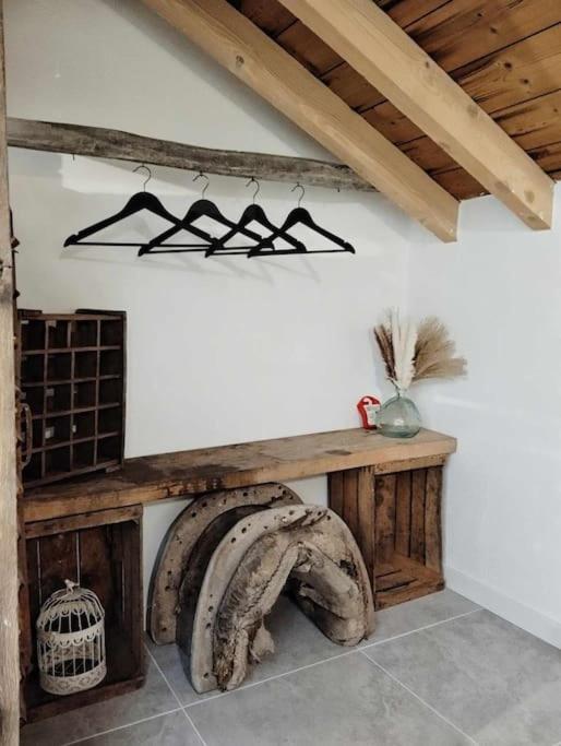 LE COCON l'unique expérience Cinéma room de la Grange Savoyarde 1km du Lac d'Annecy - Appartement 1 Chambre - 20