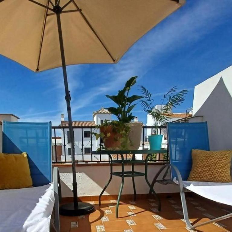 Tipica Casa En Frigiliana con patio y terraza - Casa - 9