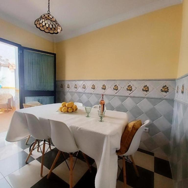 Tipica Casa En Frigiliana con patio y terraza - Casa - 21