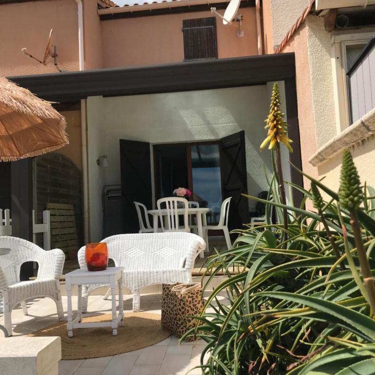 Vue imprenable sur mer- La perle de Saint Pierre La Mer - Two-Bedroom House - 4